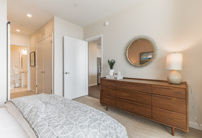 The 501 - AL - 1BR - Bedroom