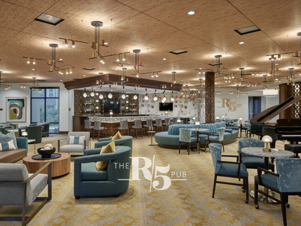 The R/5 Pub