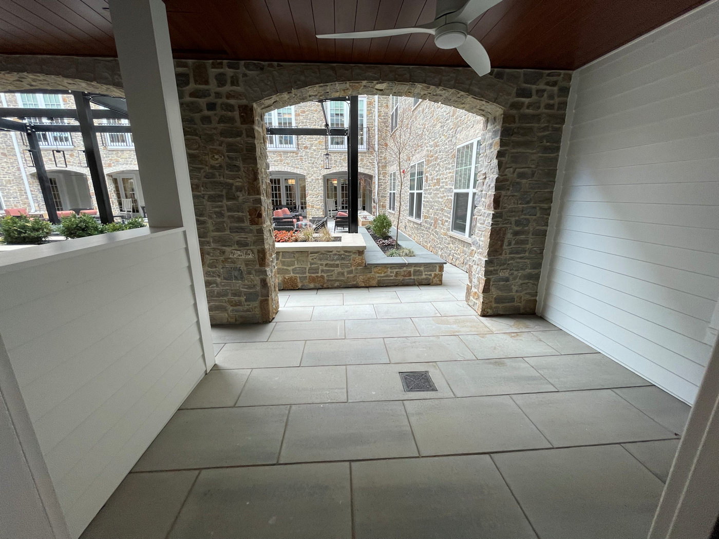 Village Crossing - Monocacy Terrace - Patio