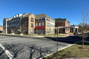 Village Crossing - Amenities - Exterior